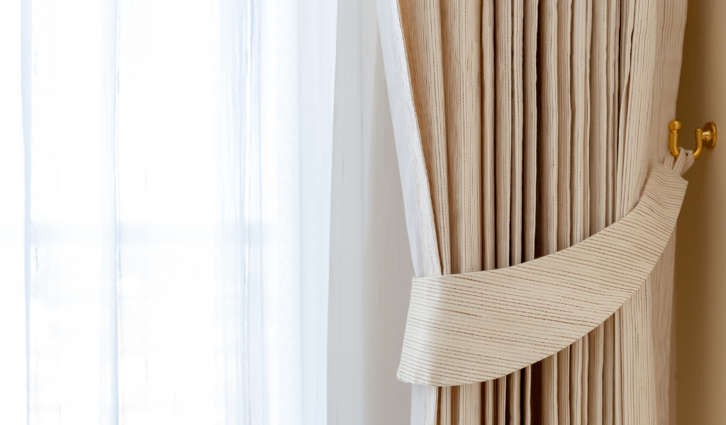 Which Curtain Material is Best
